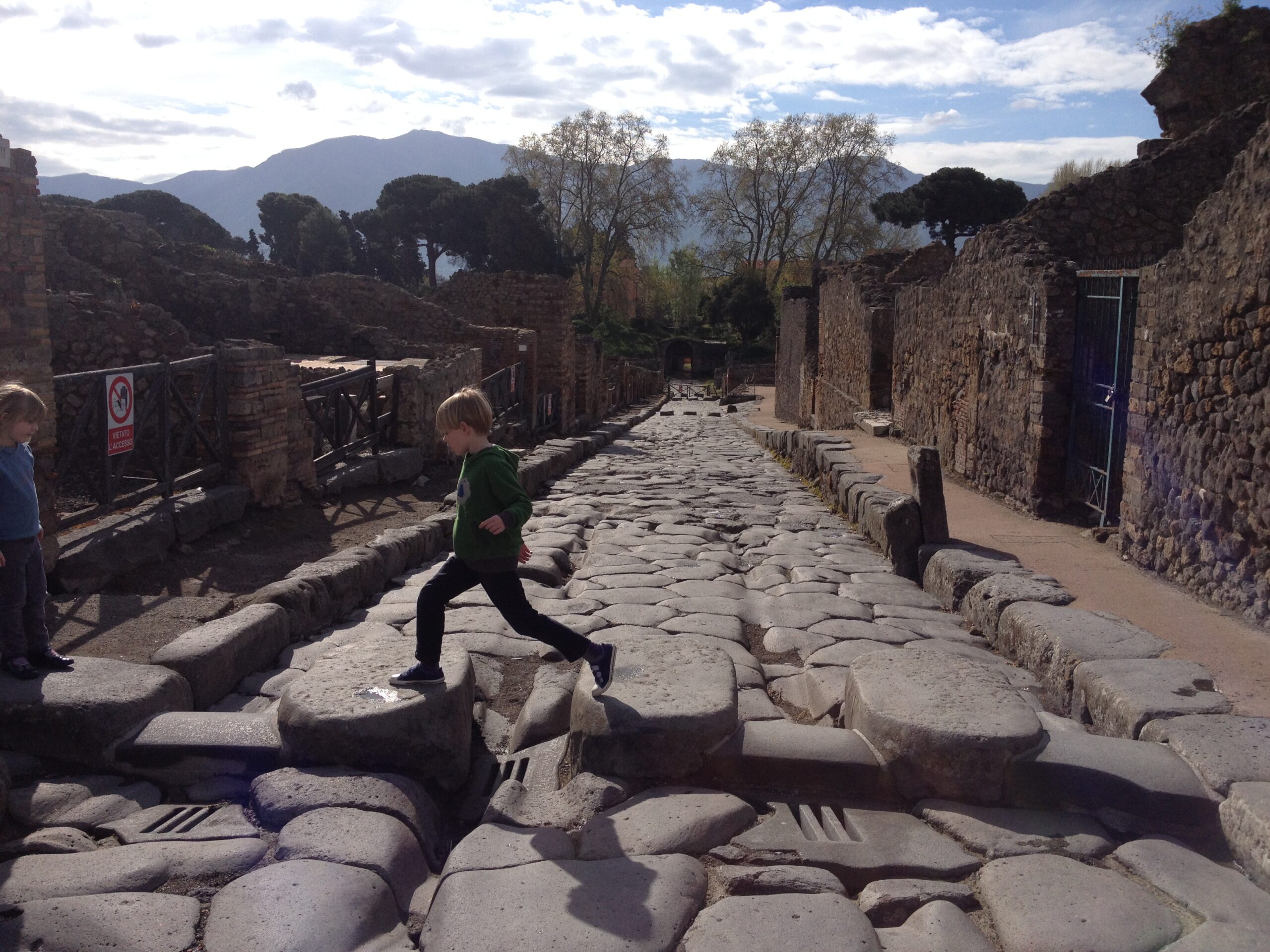 The World's oldest crossing? Pompeii, Italy