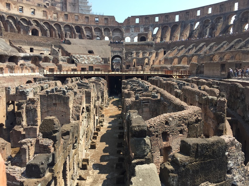 Visiting the Colosseum with kids - Gladiators, Rome's Colosseum and a tiny toothpick