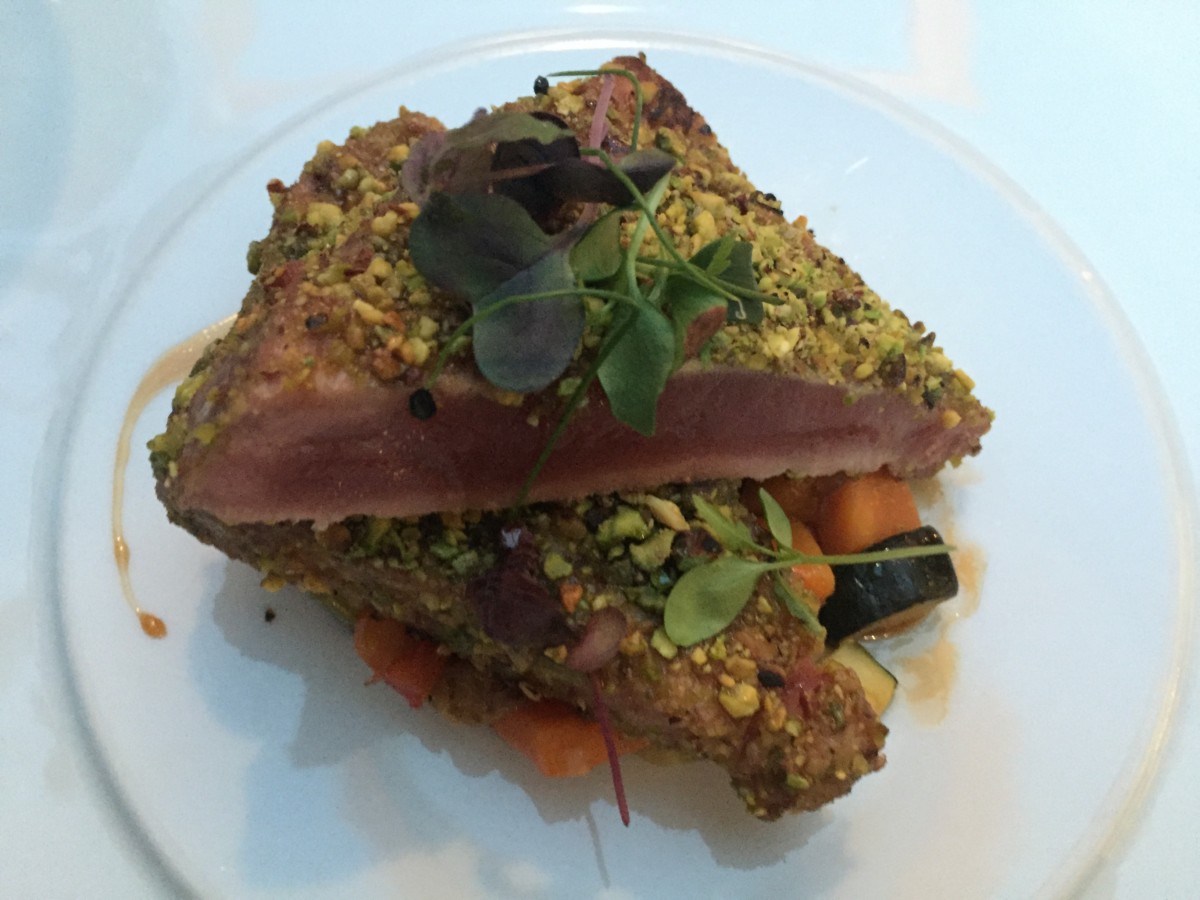 Pistachio tuna