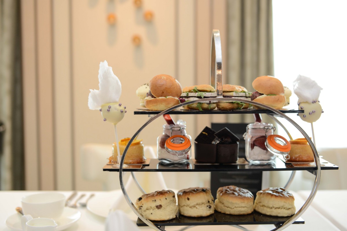 Launching Eric Lanlard’s ‘Afternoon Tea’ on board P&Os Britannia