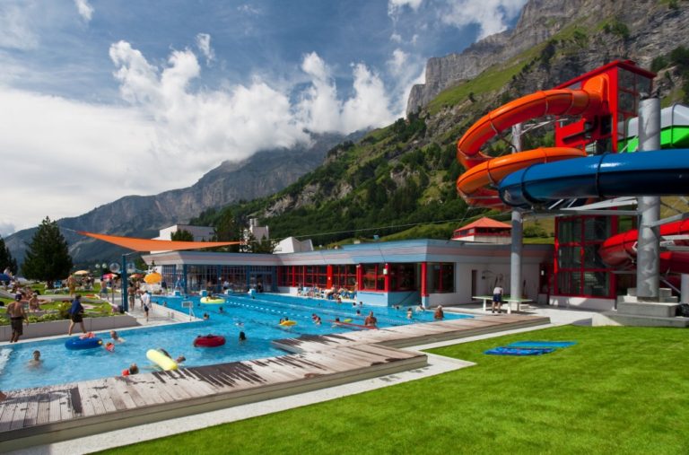 Snow and Spas - a trip to Leukerbad Therme, Switzerland