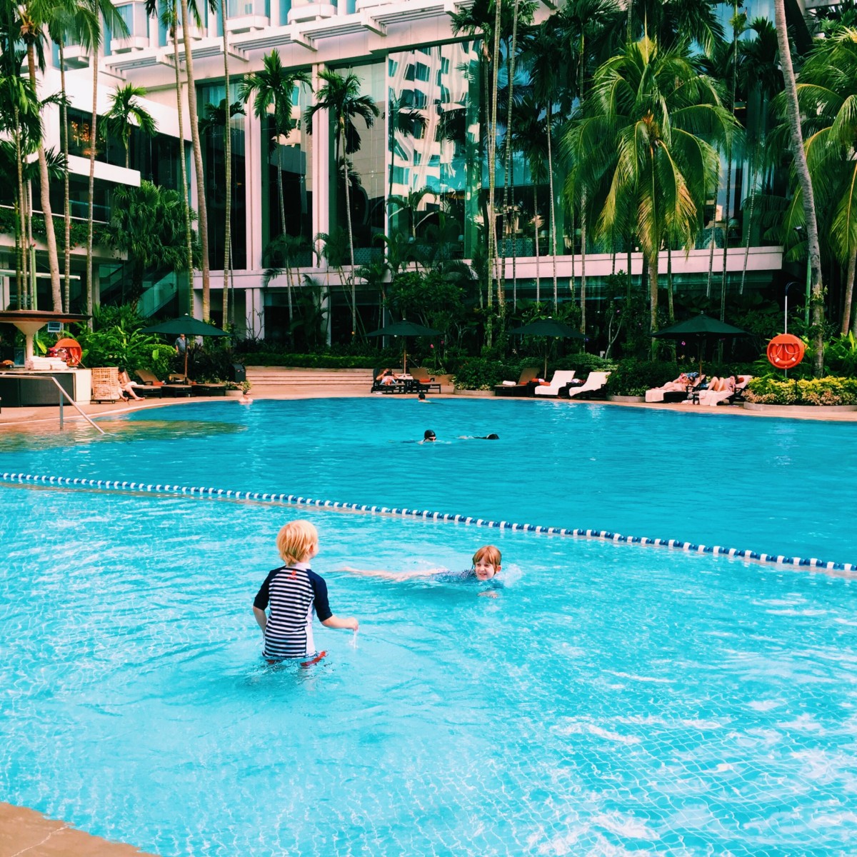 A luxury stay in Singapore - Singapore Shangri-La - copyright: www.globalmousetravels.com