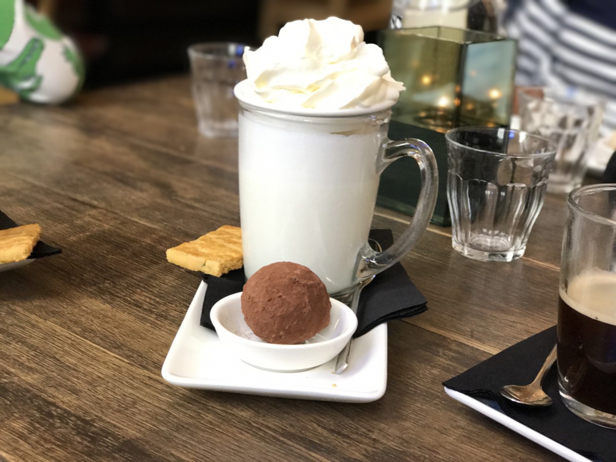 Hot chocolate 