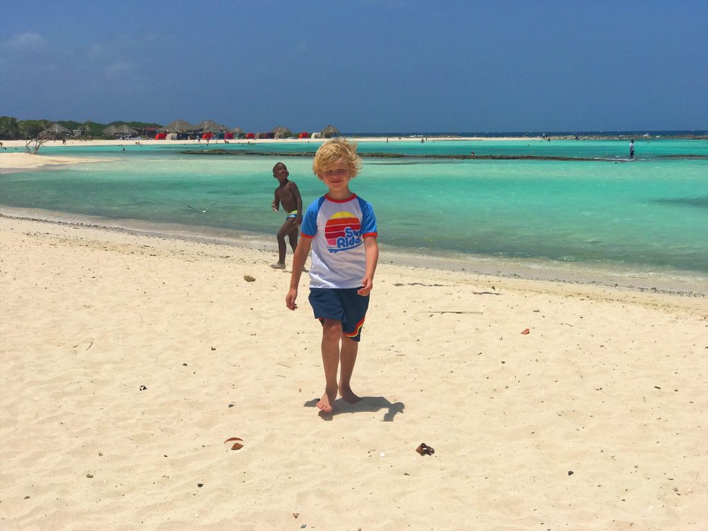 Baby Beach - A fantastic summer family trip to Aruba - copyright: www.globalmousetravels.com