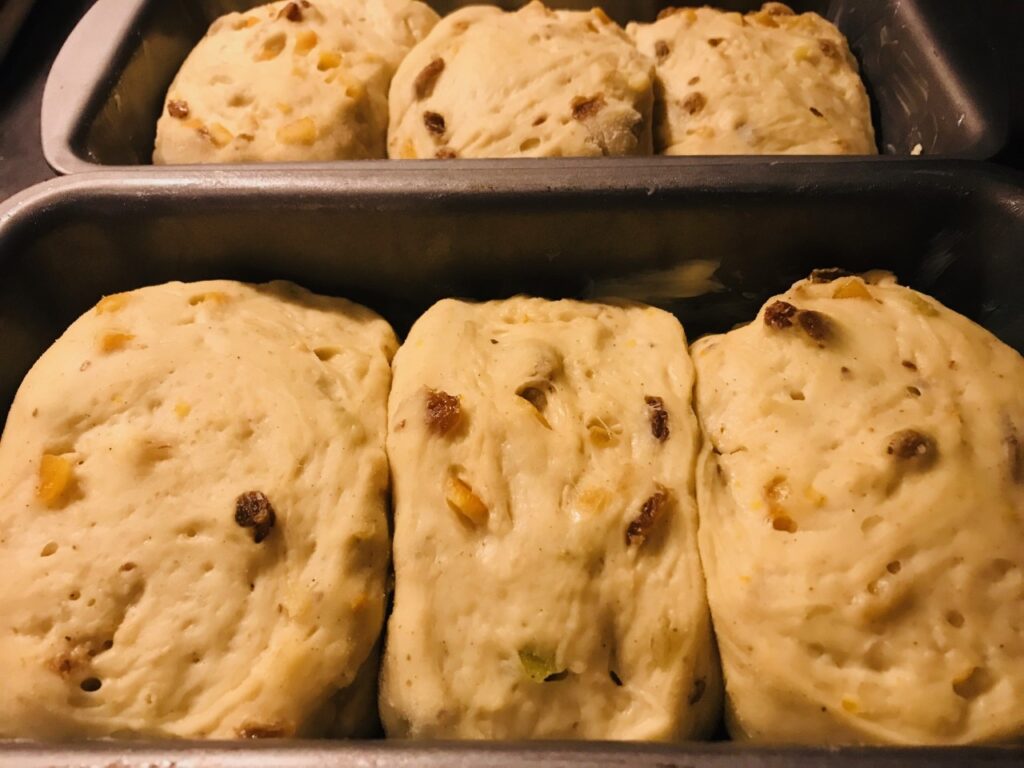 Vegan hot cross bun loaf recipe