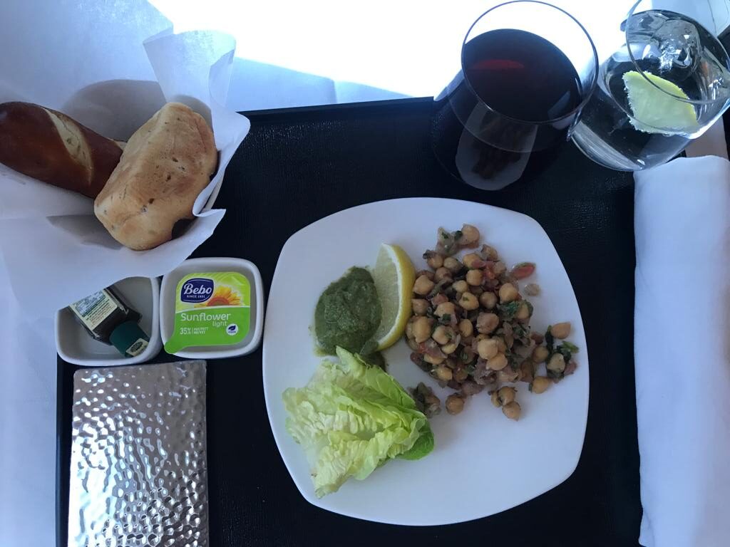 Etihad Airways - review on a family adventure London to Thailand