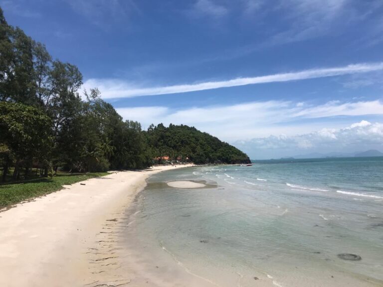 How to plan a trip to Asia with kids