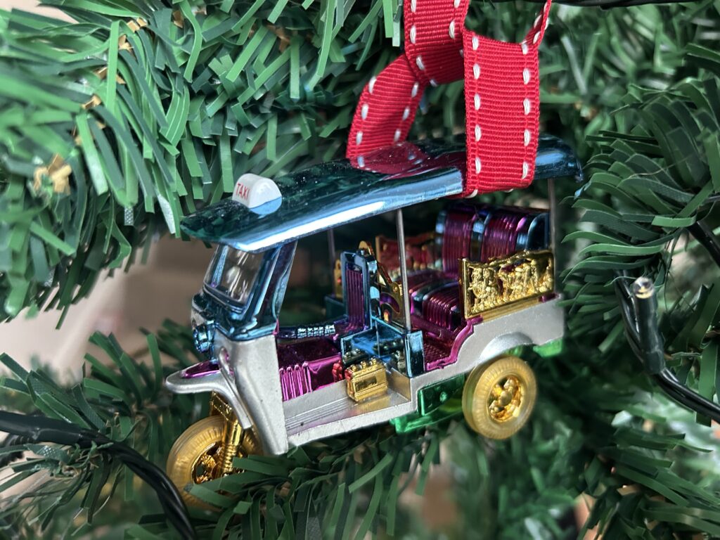Decorate the tree with Christmas ornaments from around the world - 2022 - Thailand decoration