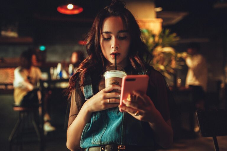 Public WiFi – what you’re really exposing online