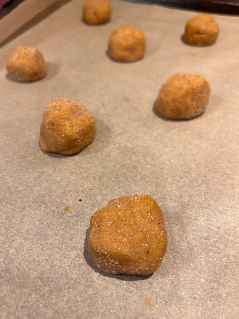 Pumpkin Sandwich cookie dough