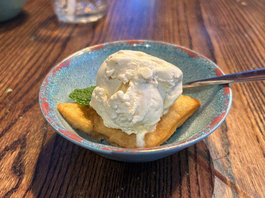 Rosa's Thai westfield white city