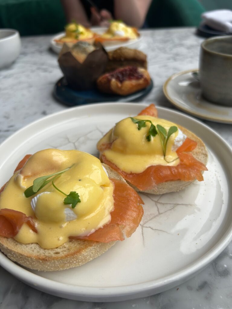 Breakfast at Apex City of London Hotel